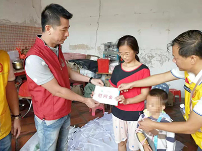 【慰问特别困难户慈善活动】将爱洒满人间
