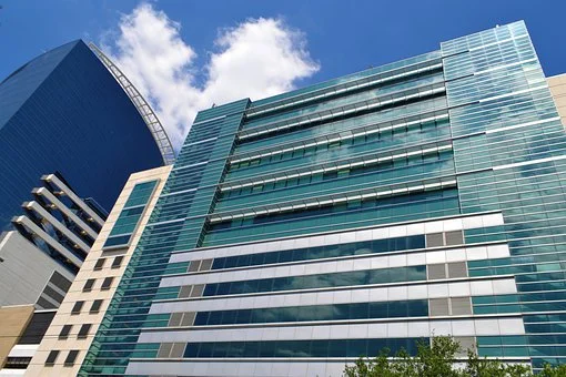 公司注册三个月后可以变更公司名称吗？