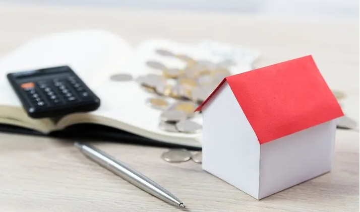 企业利润高，税收压力大。要怎么解决合理避税问题?