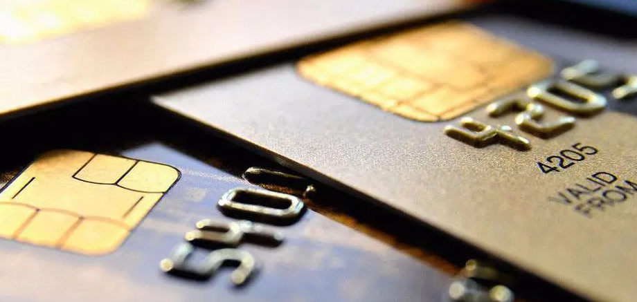 在新加坡办理个人银行开户，需要提供什么条件