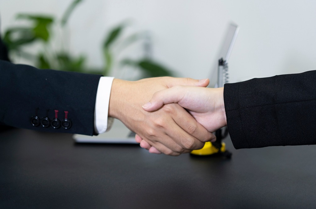 香港公司成立后，如何顺利开立银行账户