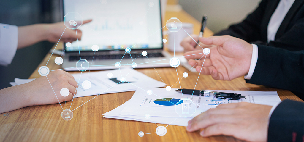 千库网_商务办公室会议交谈摄影图_摄影图编号102071 千库网_商务办公室会议交谈摄影图_摄影图编号102071