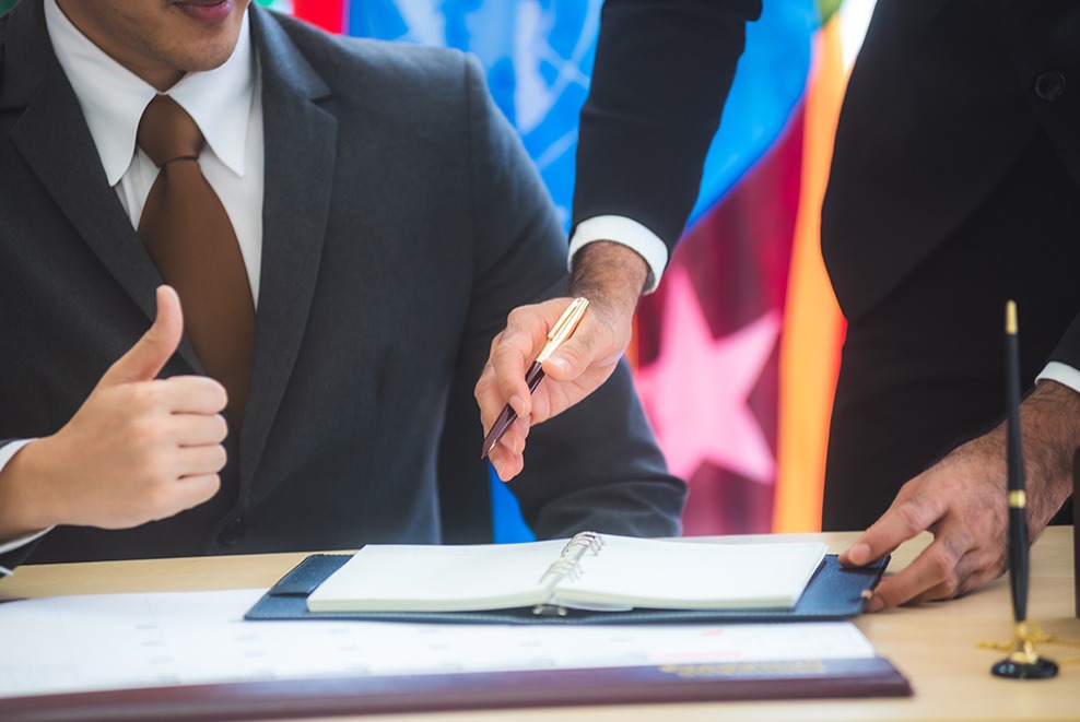 如何在国内经营注册的香港公司-详细流程和费用解析