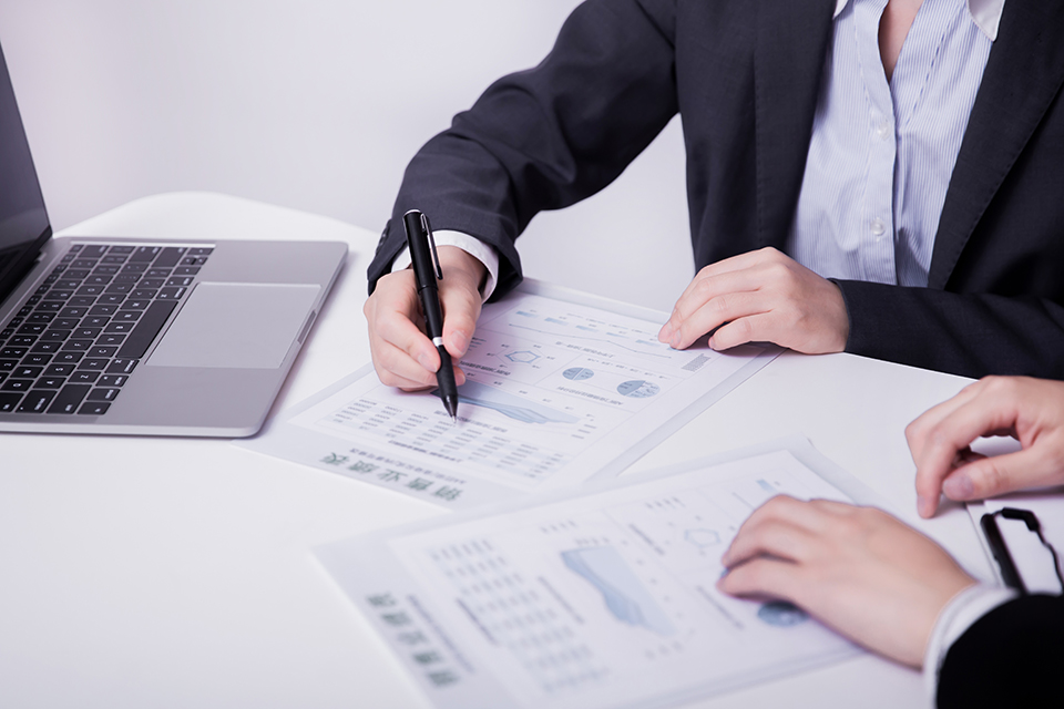 深圳企业无票收入做账报税合规指南：做账、纳税与风险解析